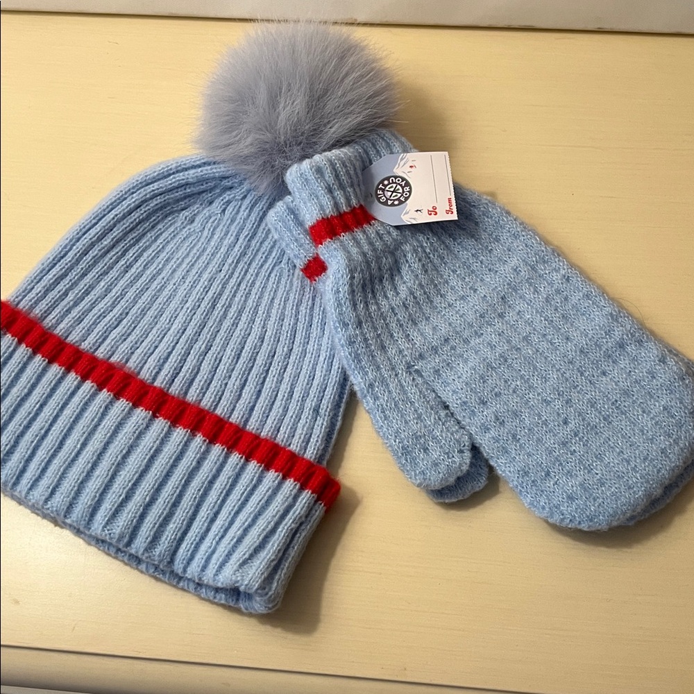Hat & Mitten Set - NWT - Picture 2 of 3